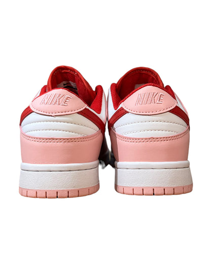 DUNK LOW “ STRAWBERRY LOVE ”X” FLIGHT CLUB ”