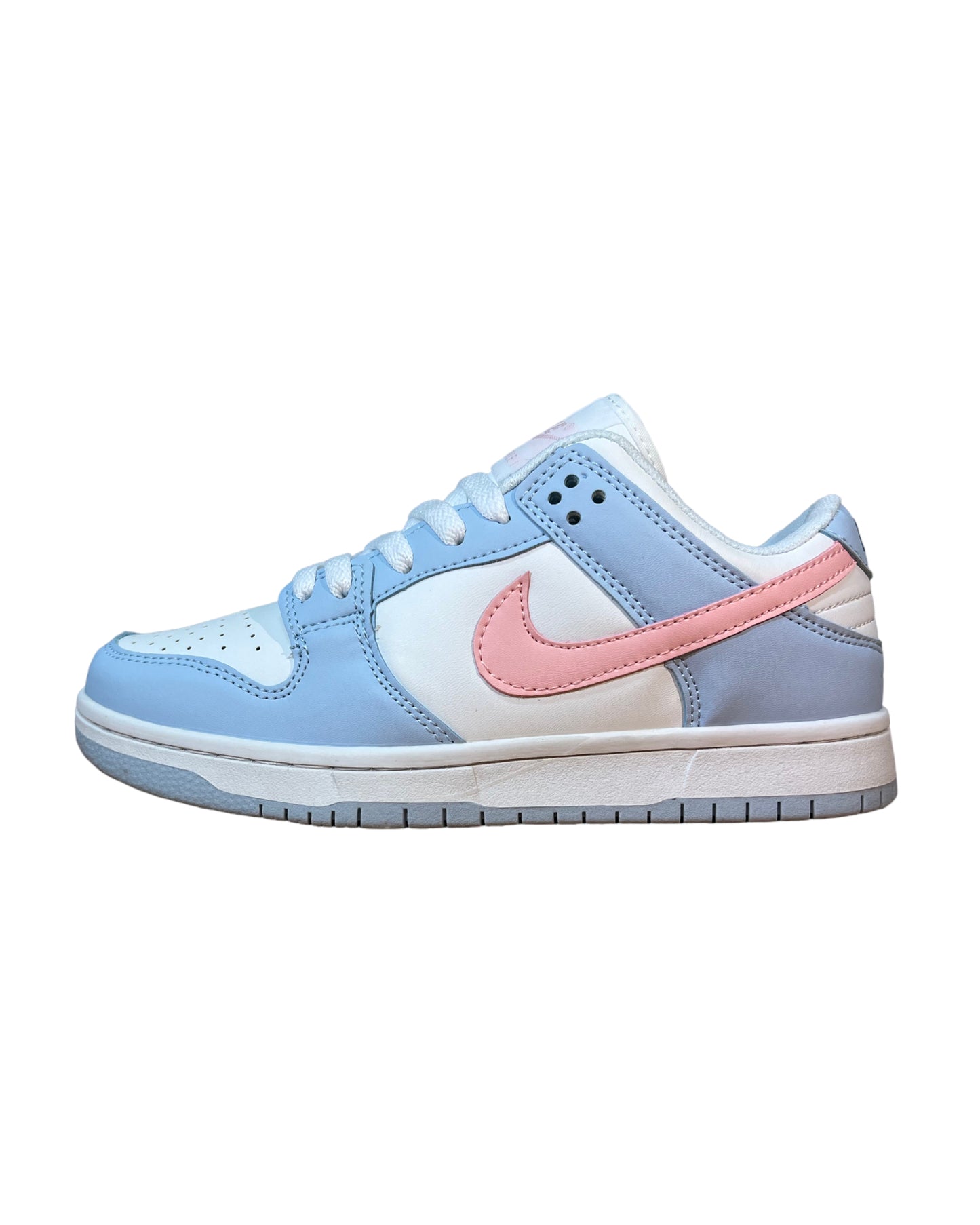 DUNK LOW “ LIGHT BLUE PINKY “X” FLIGHT CLUB  ”